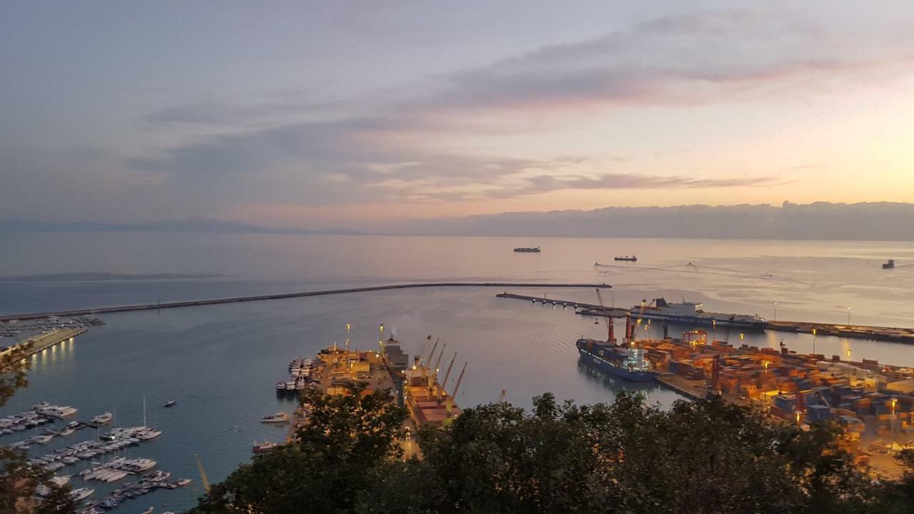 Zevi Home Salerno Buitenkant foto